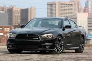 Dodge Charger SRT8 Super Bee 2013 года